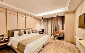 Hotel Tilak